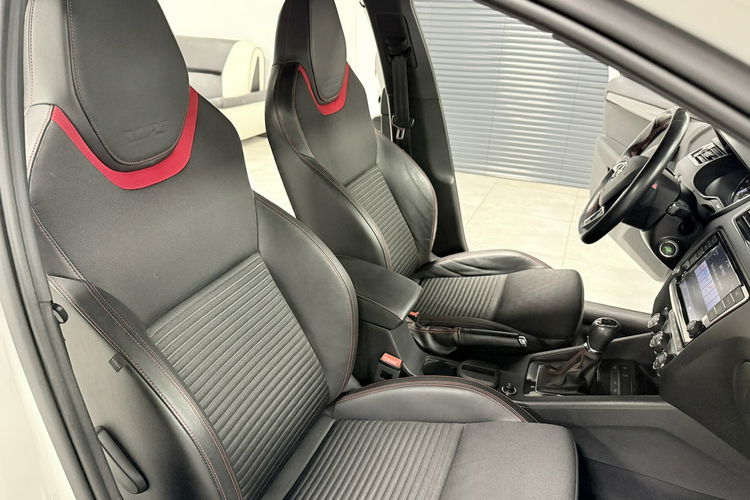 Skoda Octavia RS 2.0 TDI 184KM CHALLENGE VRS Mode AppleCar Bi-Xenon KeyLessGo CANTON zdjęcie 16