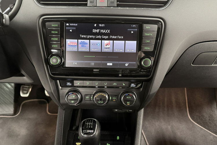 Skoda Octavia RS 2.0 TDI 184KM CHALLENGE VRS Mode AppleCar Bi-Xenon KeyLessGo CANTON zdjęcie 18