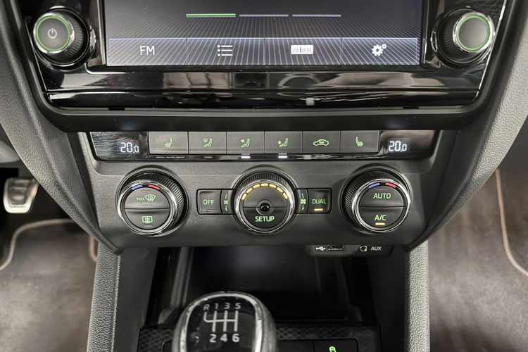 Skoda Octavia RS 2.0 TDI 184KM CHALLENGE VRS Mode AppleCar Bi-Xenon KeyLessGo CANTON zdjęcie 23