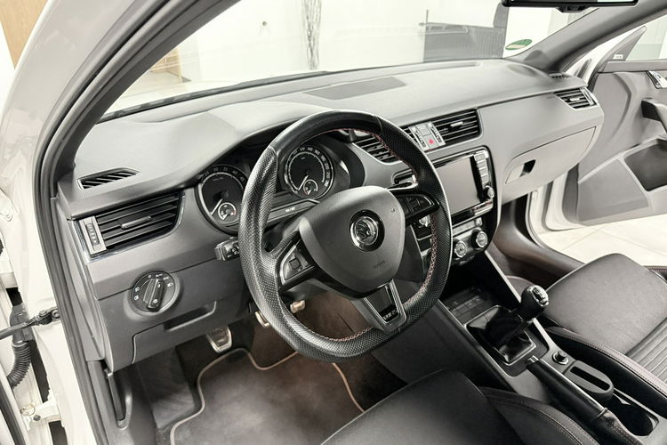 Skoda Octavia RS 2.0 TDI 184KM CHALLENGE VRS Mode AppleCar Bi-Xenon KeyLessGo CANTON zdjęcie 32