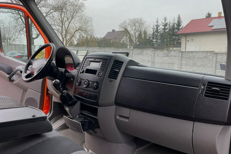 Volkswagen Crafter 2.0 165 KM 2014 L2H2 244 tys. km Klimatyzacja Kamera cofania zdjęcie 22