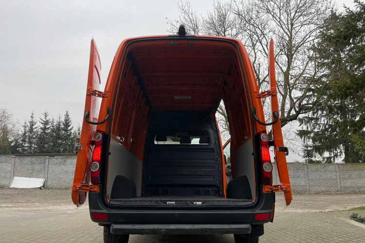 Volkswagen Crafter 2.0 165 KM 2014 L2H2 244 tys. km Klimatyzacja Kamera cofania zdjęcie 5