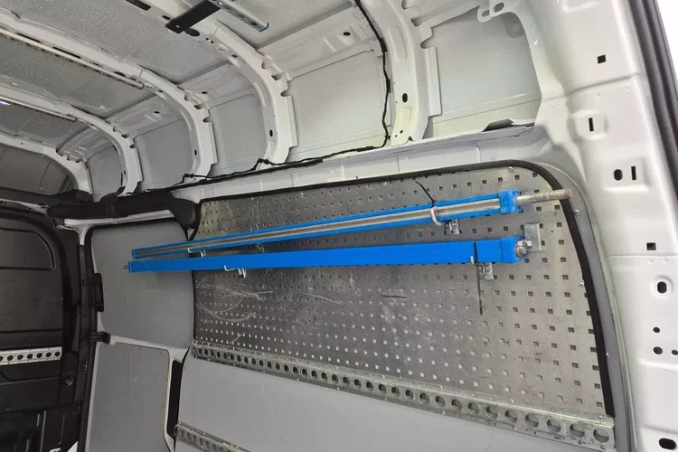 Ford Transit Custom L2H2 59900zł NETTO 2.0TdCi/170KM zdjęcie 15