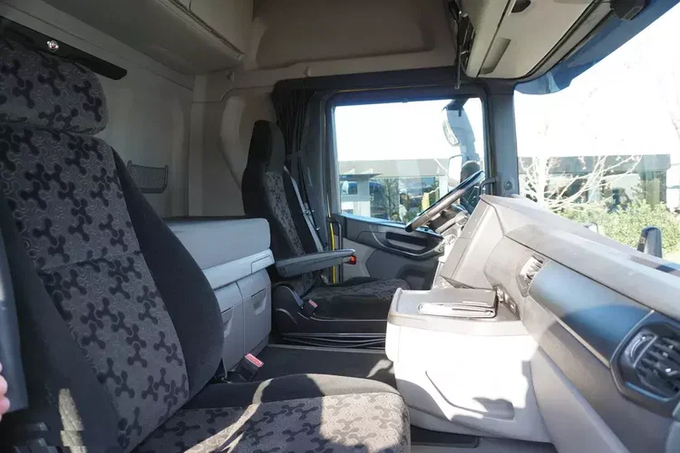 Scania R650 V8 8x4/4 E6 / r.2020 zdjęcie 26