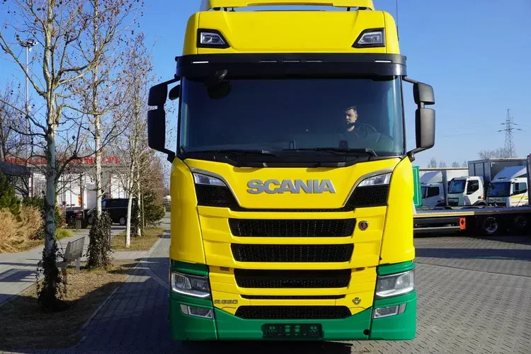 Scania R650 V8 8x4/4 E6 / r.2020 zdjęcie 3