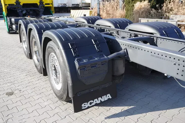 Scania R650 V8 8x4/4 E6 / r.2020 zdjęcie 15
