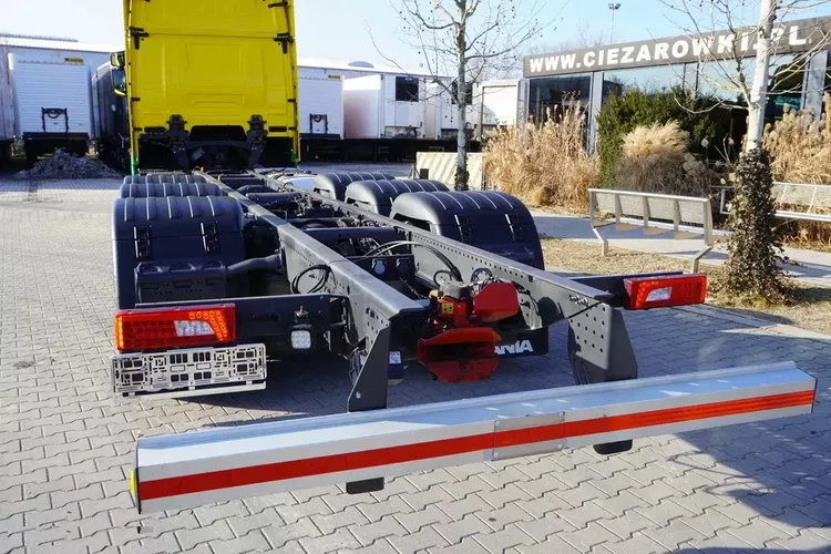 Scania R650 V8 8x4/4 E6 / r.2020 zdjęcie 9