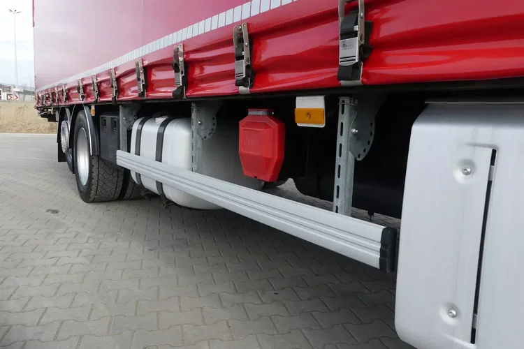 Mercedes ACTROS 2543 / 6x2 / FIRANKA 8.20m / EURO 6 / zdjęcie 17