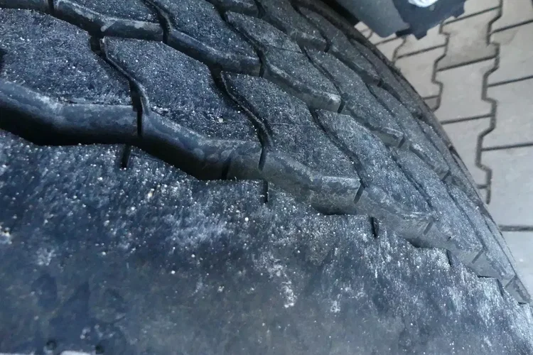 Schmitz FIRANKA / VARIOS / IDEALNY STAN / OŚ PODNOSZONA / zdjęcie 16