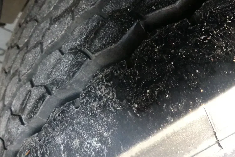 Schmitz FIRANKA / VARIOS / IDEALNY STAN / OŚ PODNOSZONA / zdjęcie 17