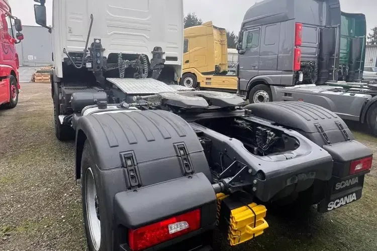 Scania XT R450 / 4x4 / zdjęcie 4