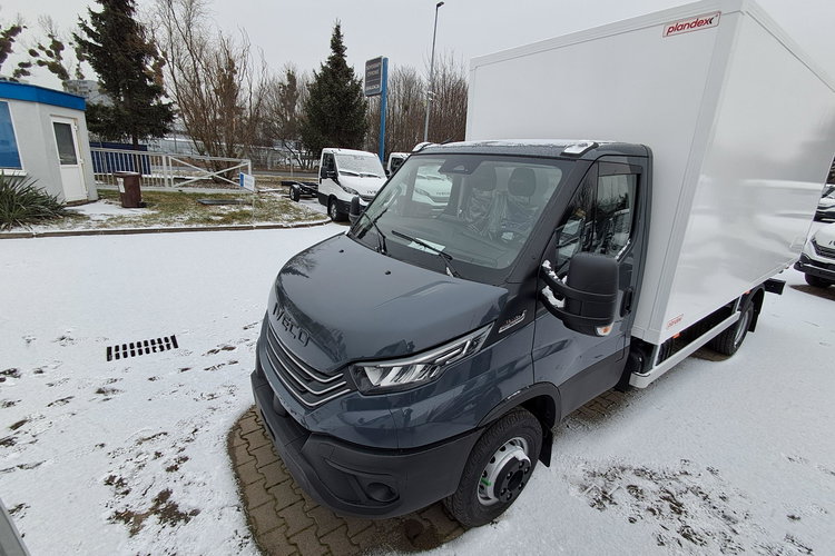 Iveco Daily 70C18HA8 zdjęcie 3