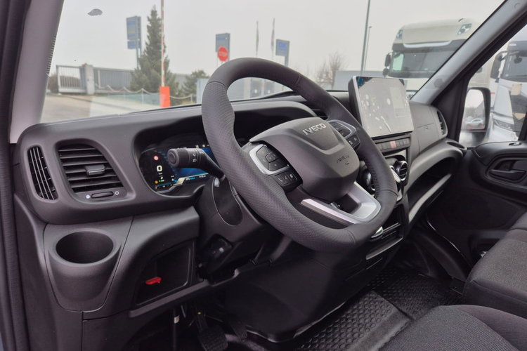 Iveco Daily 35S18HA8 V zdjęcie 13