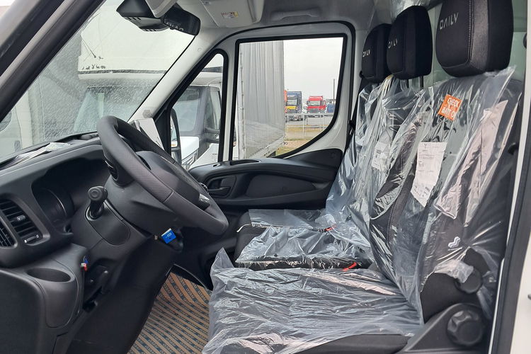 IVECO Daily 50C18HZ zdjęcie 10