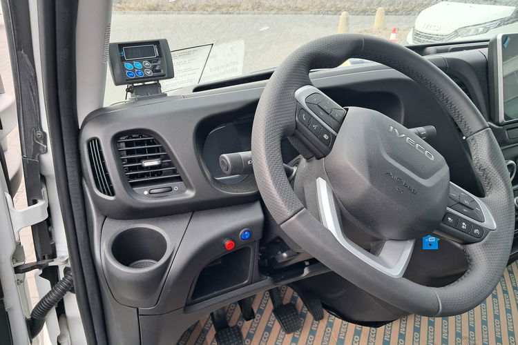 IVECO Daily 50C18HZ zdjęcie 13
