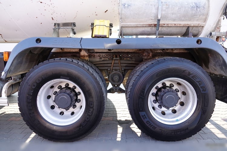 Renault KERAX 410 / 8X4 / BETONOMIESZARKA / GRUSZKA CIFA / 9 m3 / SPROWADZONA zdjęcie 26