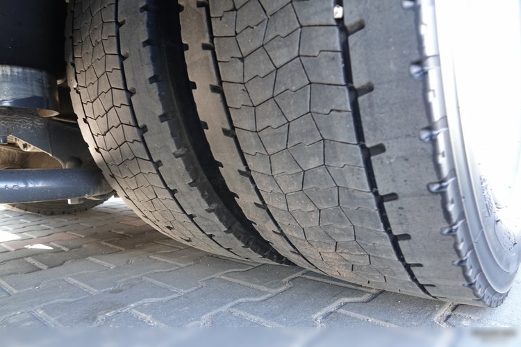 DAF XF 480 / ZESTAW TANDEM / 120 M3 / PRZEJAZDOWY / PO ZŁOTYM KONTRAKCIE SERWISOWYM zdjęcie 40