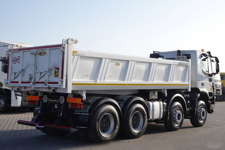 Iveco TRAKKER 410 / 8x4 / WYWROTKA / HYDROBURTA / BORDMATIC / EEV / MEILLER KIPER / MANUAL / SPROWADZONY zdjęcie 23