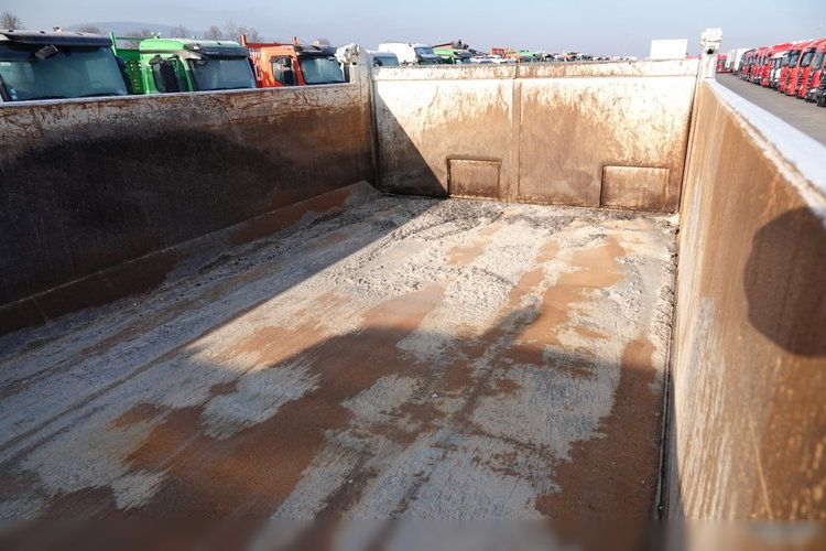 Iveco TRAKKER 410 / 8x4 / WYWROTKA / HYDROBURTA / BORDMATIC / EEV / MEILLER KIPER / MANUAL / SPROWADZONY zdjęcie 36