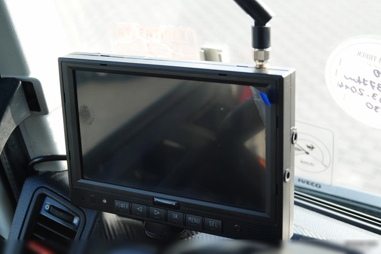 Iveco TRAKKER 410 / 8x4 / WYWROTKA / HYDROBURTA / BORDMATIC / EEV / MEILLER KIPER / MANUAL / SPROWADZONY zdjęcie 54