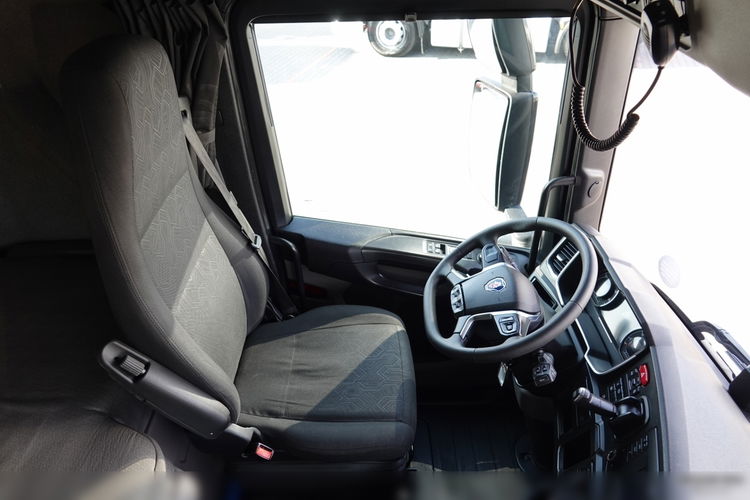 Scania R 450 / RETARDER / OPONY 100% /  PO KONTRAKCIE SERWISOWYM  zdjęcie 26