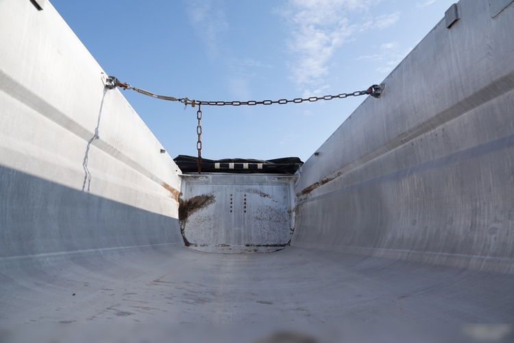 Fruehauf / WYWROTKA 35 M3 / WAGA: 5200 KG / RYNNA / PLANDEKA AUTOMATYCZNA / OŚ PODNOSZONA / 2019 ROK zdjęcie 14