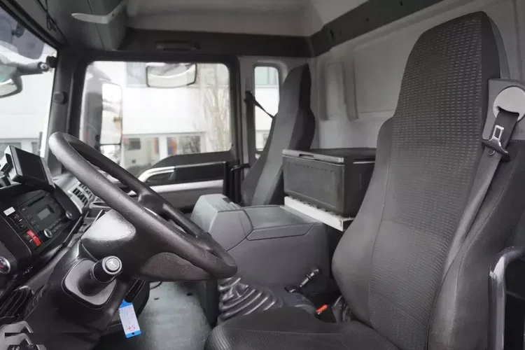 TGS 26.360 / Śmieciarka do śmieci kuchennych Holzmann Fahrzeugbau HBS 28/120.00 / zdjęcie 21