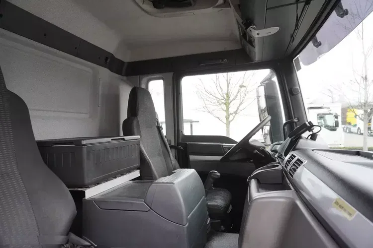 TGS 26.360 / Śmieciarka do śmieci kuchennych Holzmann Fahrzeugbau HBS 28/120.00 / zdjęcie 27