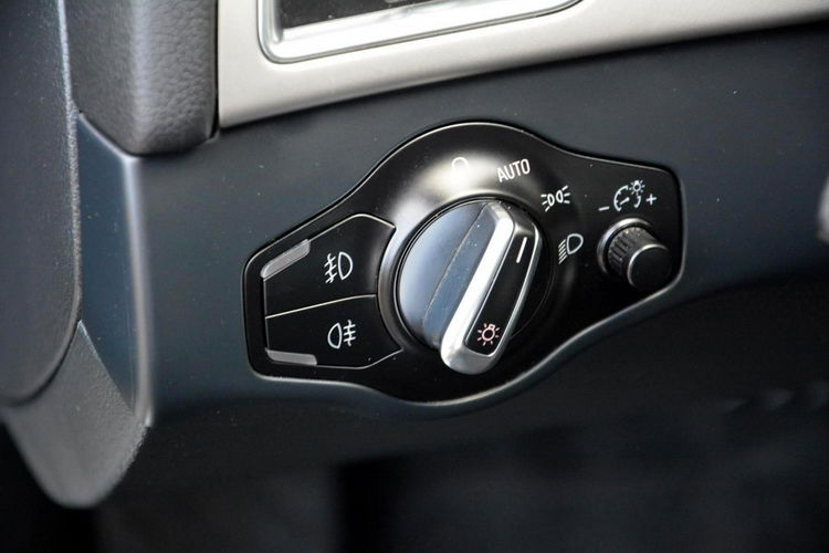 Audi A5 2.0T(211KM) 3x S-Line Lift Skóry bi-Xenon Ledy Navi MMI Parktr.ASO zdjęcie 33