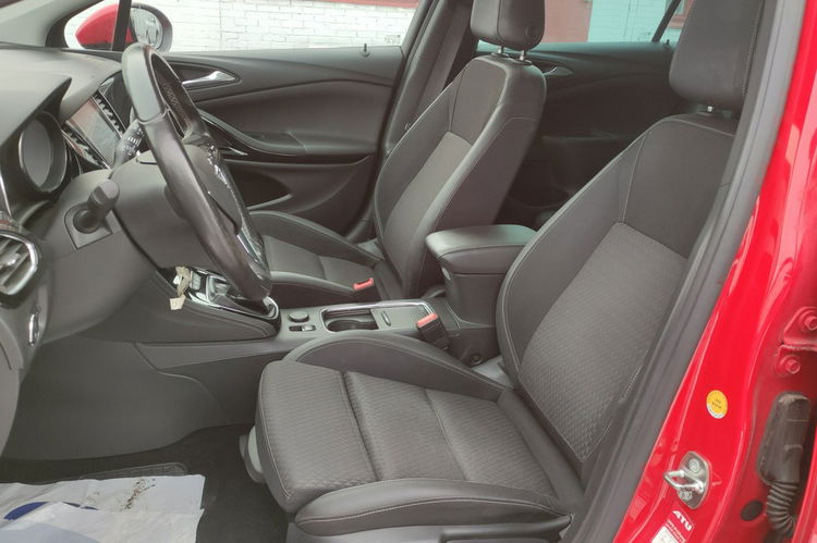 Astra Opel Astra Sports Tourer 1.6 CDTI 136KM "Innovation" zdjęcie 18