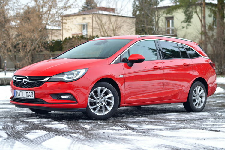 Astra Opel Astra Sports Tourer 1.6 CDTI 136KM "Innovation" zdjęcie 9