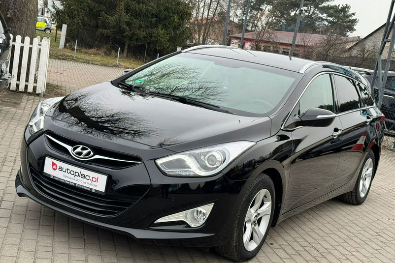 samochód osobowy Hyundai zdjęcie 1