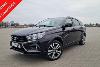 Lada Vesta 1.6i 16V 106KM Cross Automat Navi Kamera