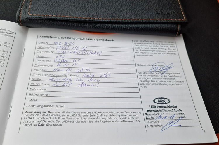 Lada Vesta 1.6i 16V 106KM Cross Automat Navi Kamera zdjęcie 20