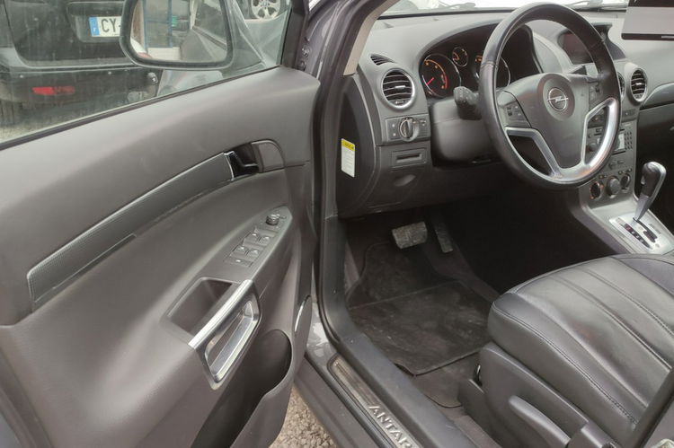 Opel Antara 2.0 Automat Cosmo zdjęcie 10