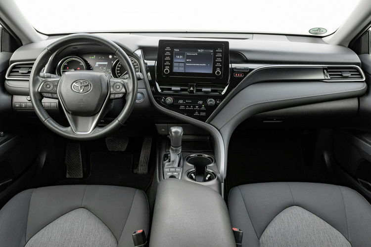 Toyota Camry PY07020#2.5 Hybrid Comfort CVT K.cofania 2 stref klim Salon PL VAT 23% zdjęcie 15