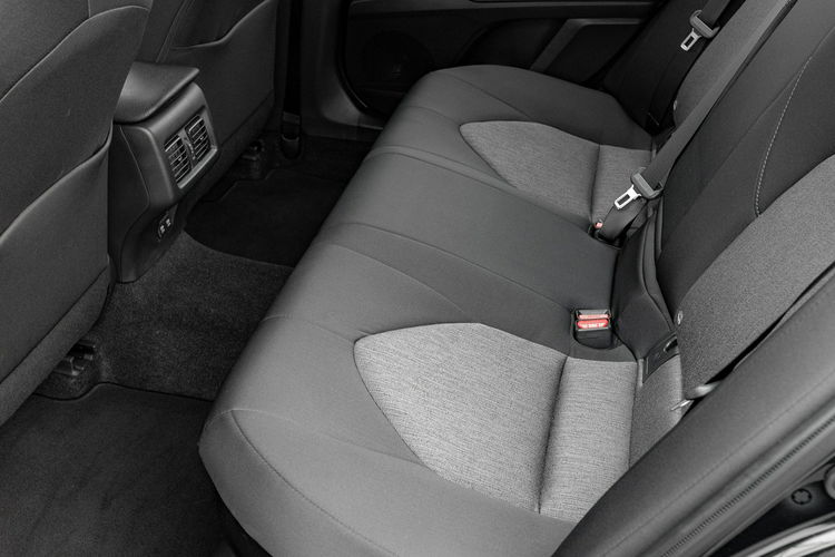 Toyota Camry PY07020#2.5 Hybrid Comfort CVT K.cofania 2 stref klim Salon PL VAT 23% zdjęcie 25