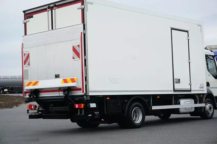 DAF LF / 210 / EURO 6 / CHŁODNIA + WINDA / 14 PALET zdjęcie 27