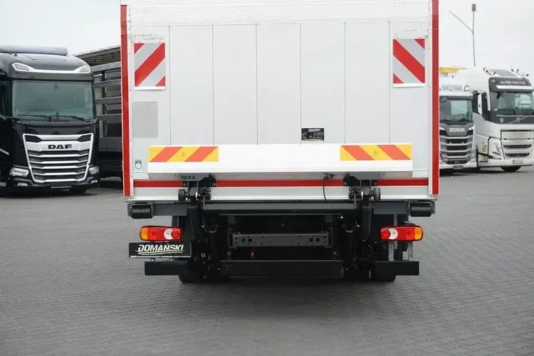 DAF LF / 210 / EURO 6 / CHŁODNIA + WINDA / 14 PALET zdjęcie 30