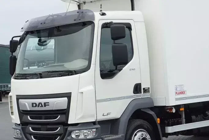 DAF LF / 210 / EURO 6 / CHŁODNIA + WINDA / 14 PALET zdjęcie 31