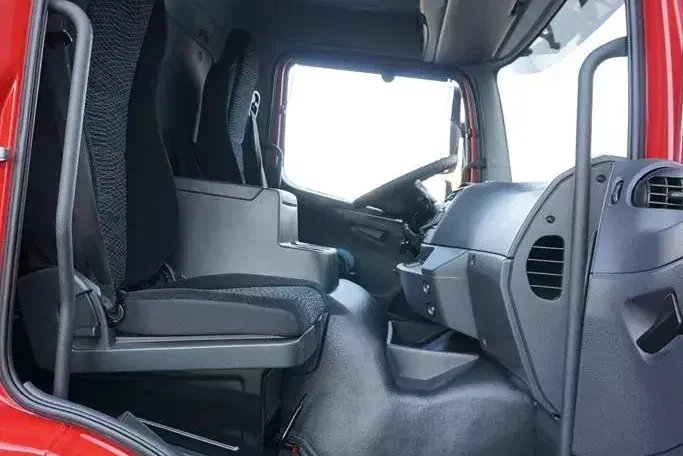 Mercedes ATEGO / 1527 / ACC / E 6 / BURTO - FIRANKA + WINDA / 18 PALET / ŁAD. 7880 KG zdjęcie 8