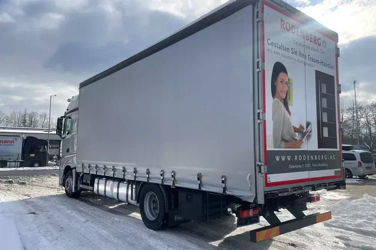 Mercedes ACTROS 1836, BIGSPACE, FIRANKA zdjęcie 8