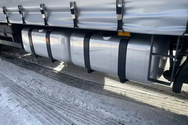 Mercedes ACTROS 1836, BIGSPACE, FIRANKA zdjęcie 9