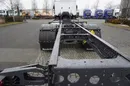 Mercedes Actros 1824 / Rama do zabudowy 9.1 m / kabina sypialna zdjęcie 13