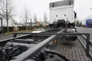 Mercedes Actros 1824 / Rama do zabudowy 9.1 m / kabina sypialna zdjęcie 14