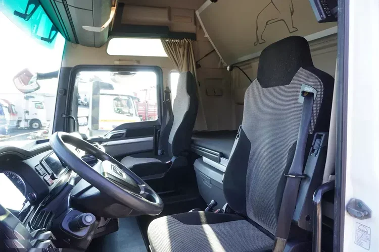 MAN TGX 35.580 E6 8x4/4 - rama do zabudowy 8.8m zdjęcie 20