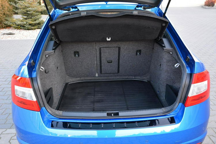 Skoda Octavia 2.0TDI(184KM) VRS Panorama Radar ACC Duża Navi Bi-Xenon Ledy Skóry zdjęcie 35
