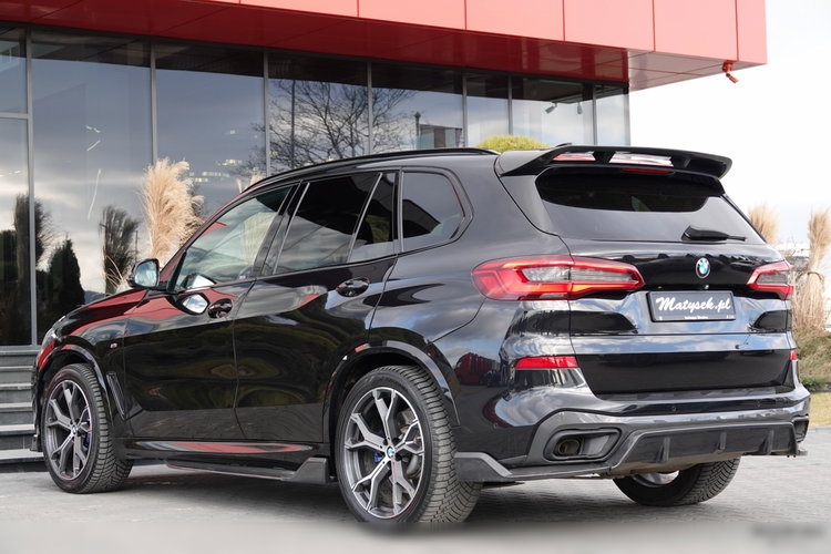 BMW X5 / xDrive30d / 265KM / INDIVIDUAL / GRZANA KIEROWNICA / DOKŁADKI KARBONOWE / ZAWIESZENIE PNEUMATYCZNE / zdjęcie 15
