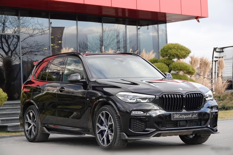 BMW X5 / xDrive30d / 265KM / INDIVIDUAL / GRZANA KIEROWNICA / DOKŁADKI KARBONOWE / ZAWIESZENIE PNEUMATYCZNE / zdjęcie 1