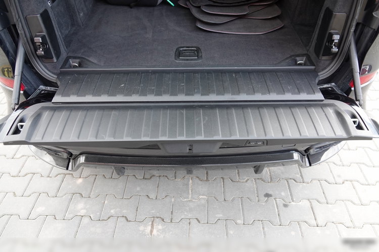 BMW X5 / xDrive30d / 265KM / INDIVIDUAL / GRZANA KIEROWNICA / DOKŁADKI KARBONOWE / ZAWIESZENIE PNEUMATYCZNE / zdjęcie 44